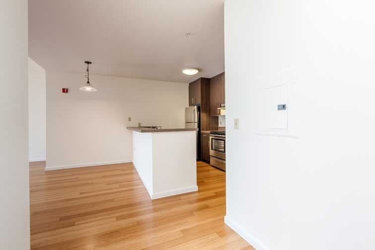 BARCELONA APARTMENTS (MCM08) 9 of 24
