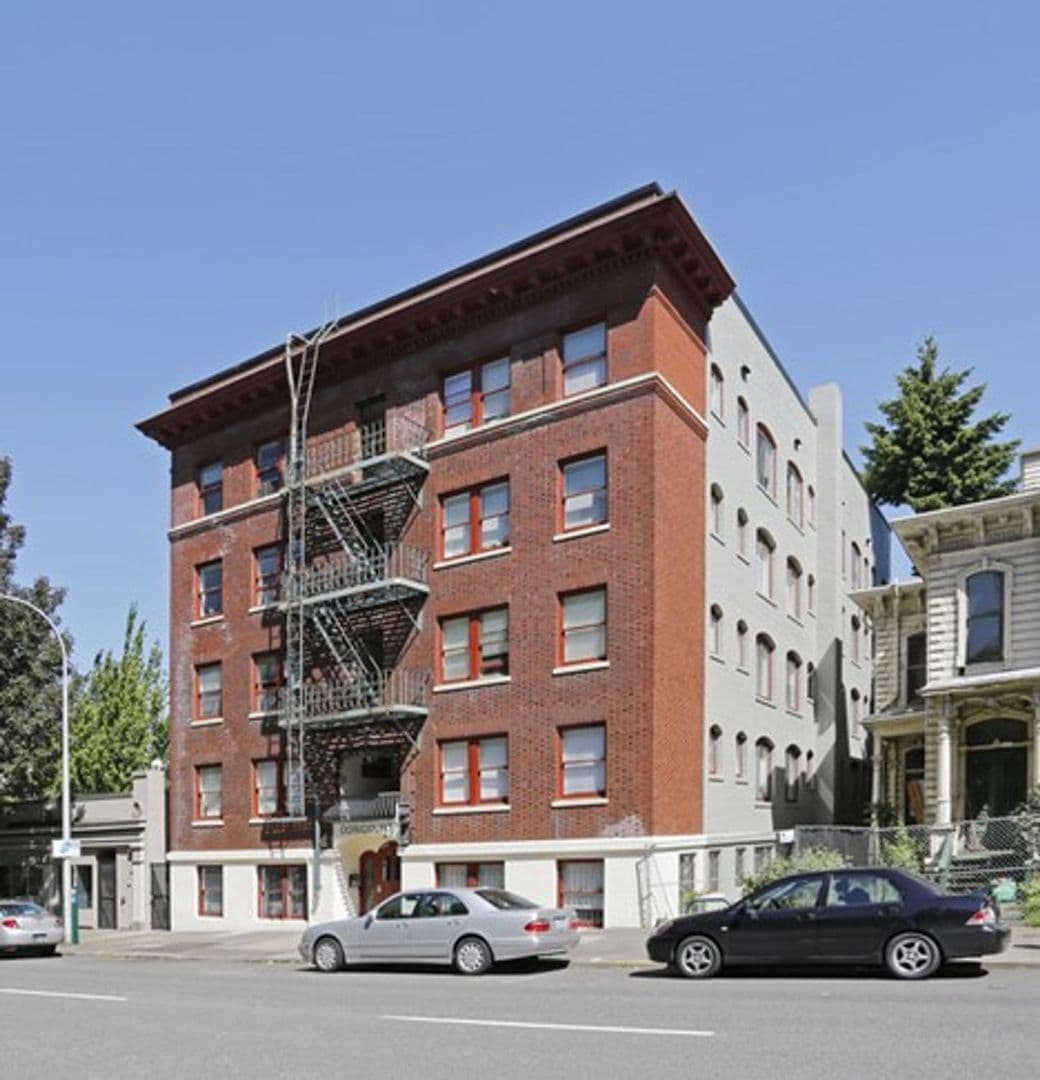DORICOURT APARTMENTS (DORI01) 4 of 11