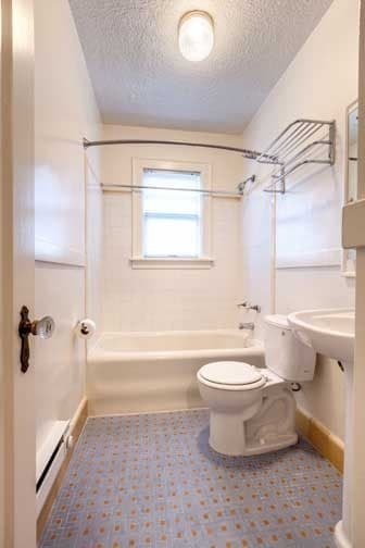 ESTELLE COURT APARTMENTS (MCM10) 8 of 11