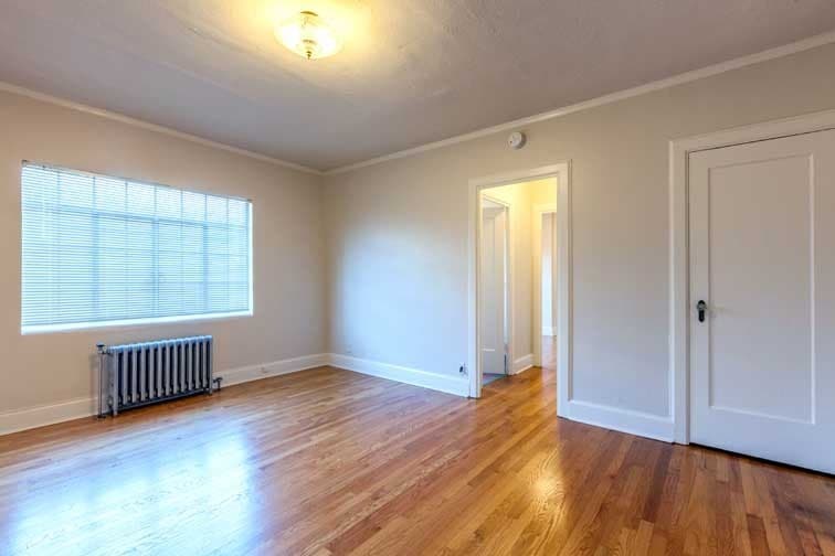 JEANNE MANOR APARTMENTS (JEAN01) 2 of 15