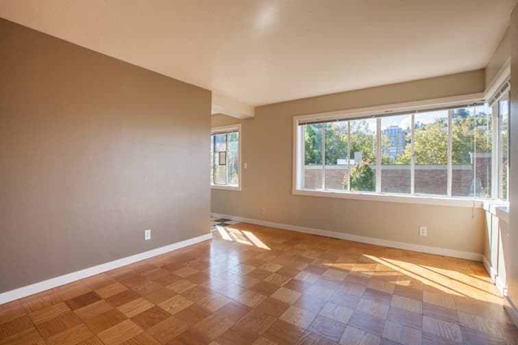 ROSE PLAZA APARTMENTS (RISI01) 3 of 28