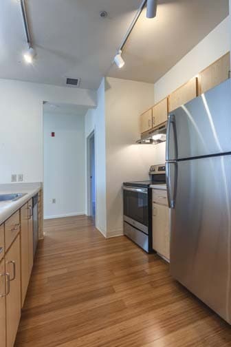 OVERTON PARK APARTMENTS (HASM01) 9 of 11