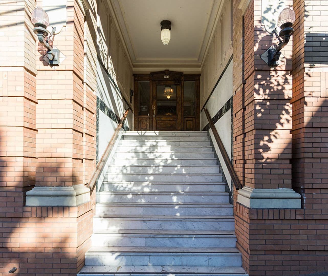 KINGSBURY APARTMENTS (KING01) 8 of 9