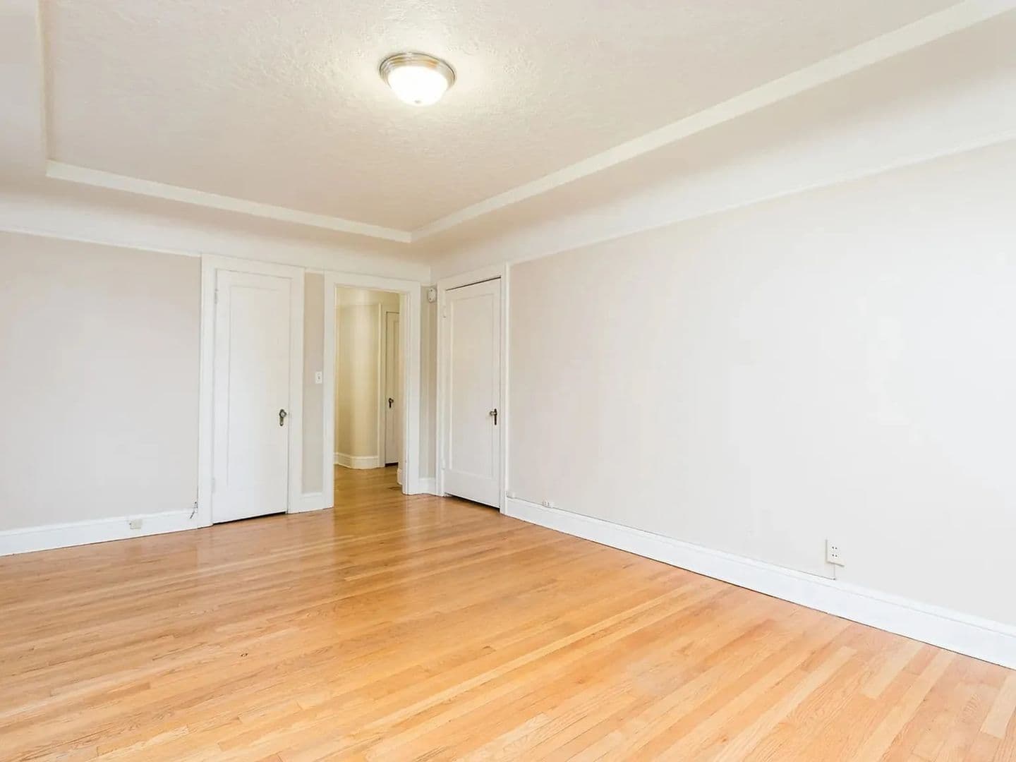WORTHINGTON APARTMENTS (WORT01) 4 of 16