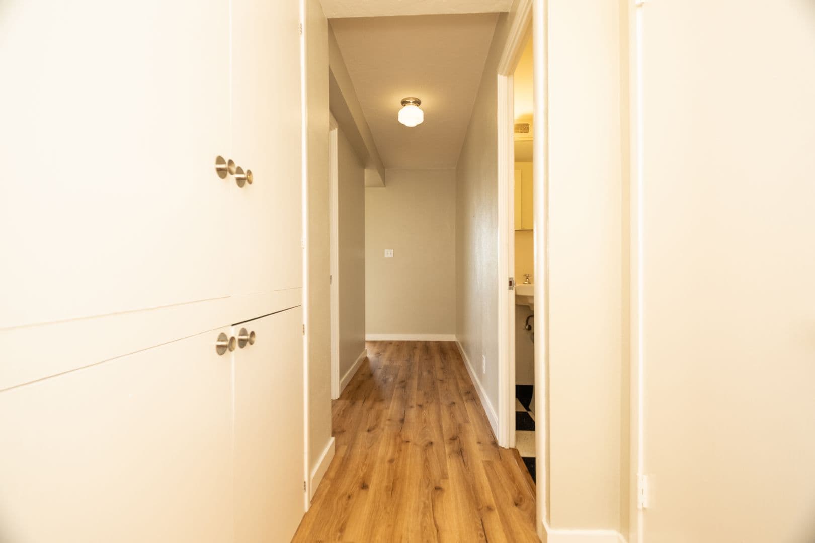 ROSE PLAZA APARTMENTS (RISI01) 18 of 30