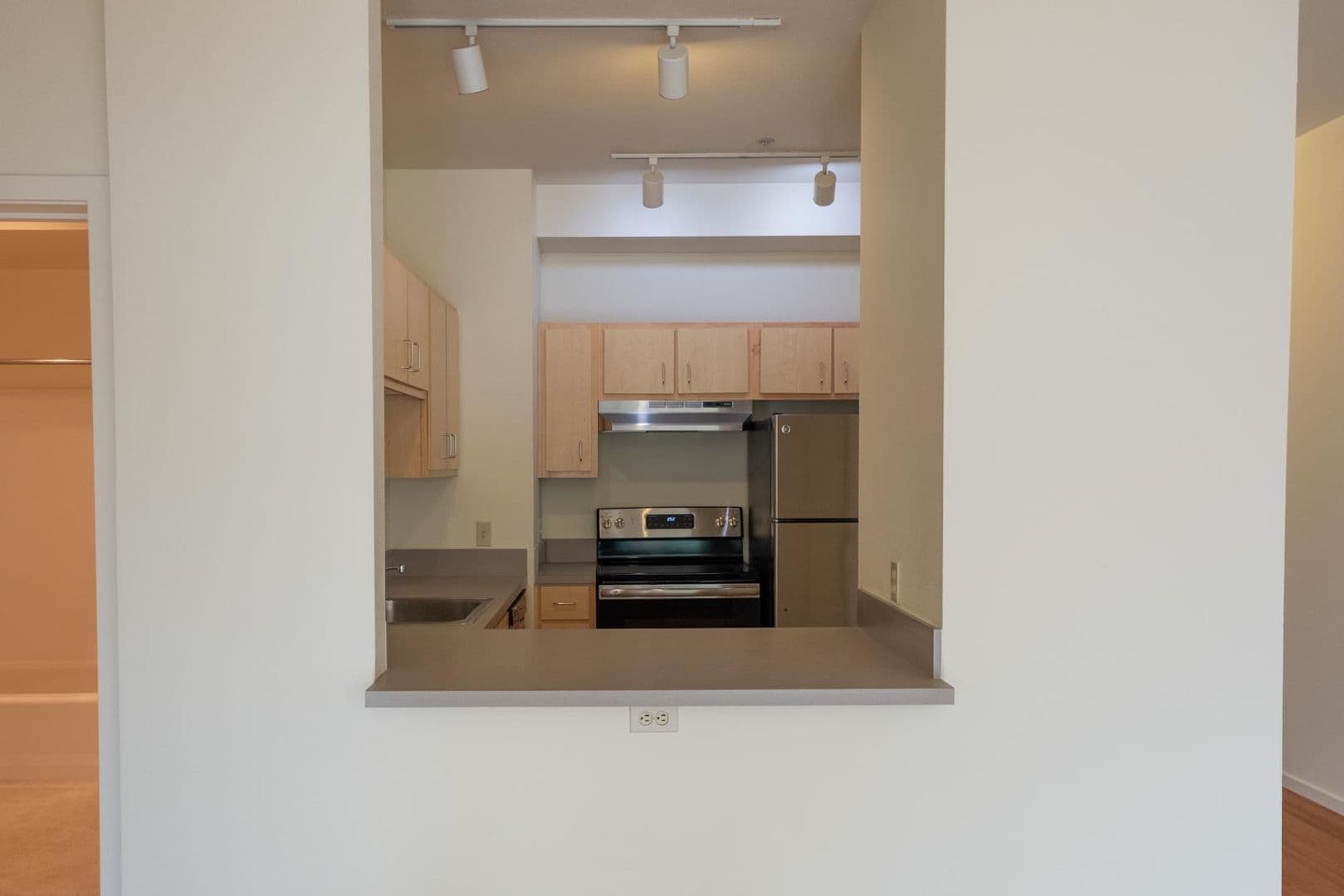 OVERTON PARK APARTMENTS (HASM01) 11 of 18