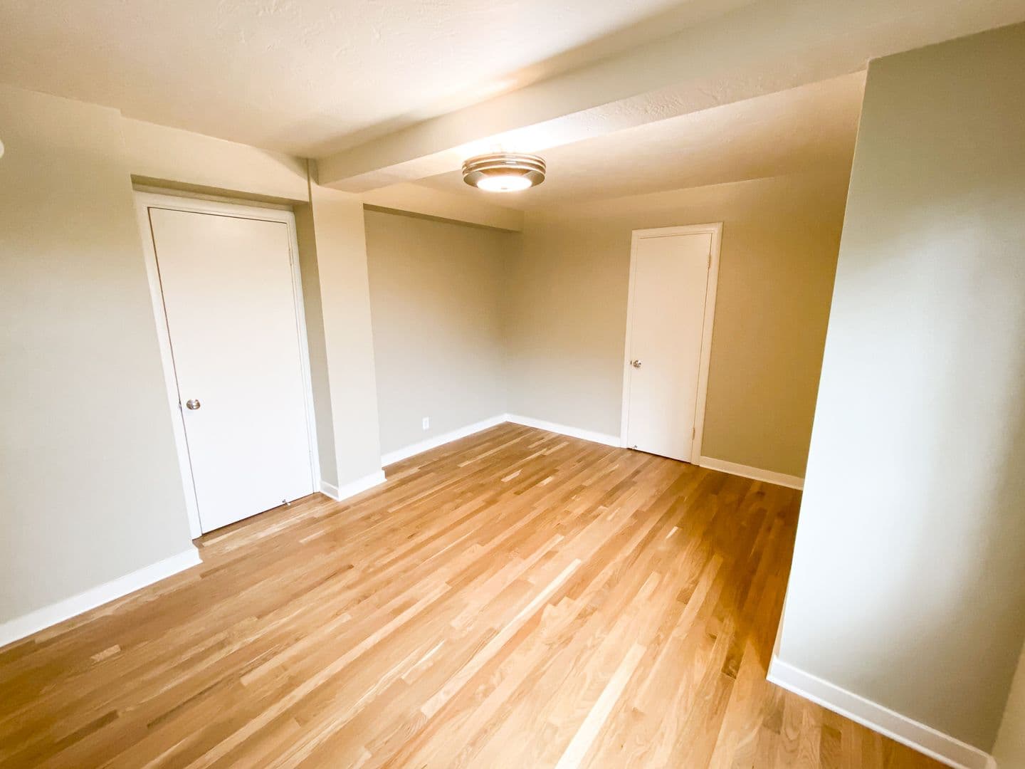 ROSE PLAZA APARTMENTS (RISI01) 11 of 29