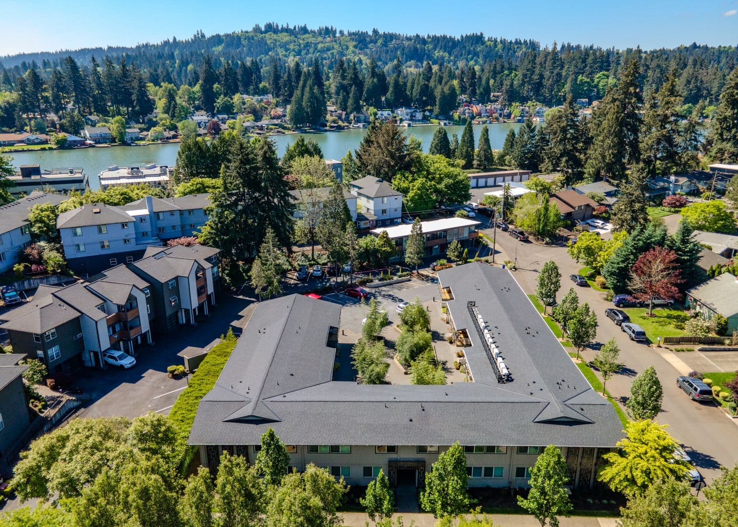 UPTOWN AT LAKE OSWEGO (UPTLO) 18 of 25