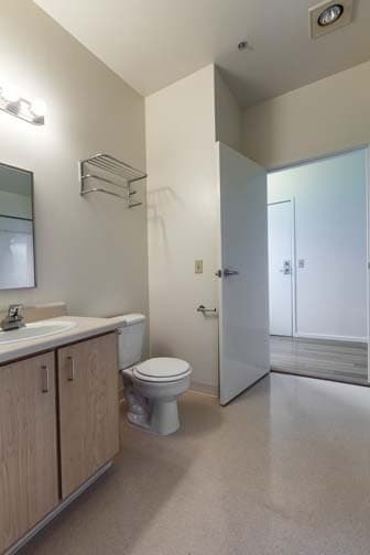 OVERTON PARK APARTMENTS (HASM01) 7 of 11
