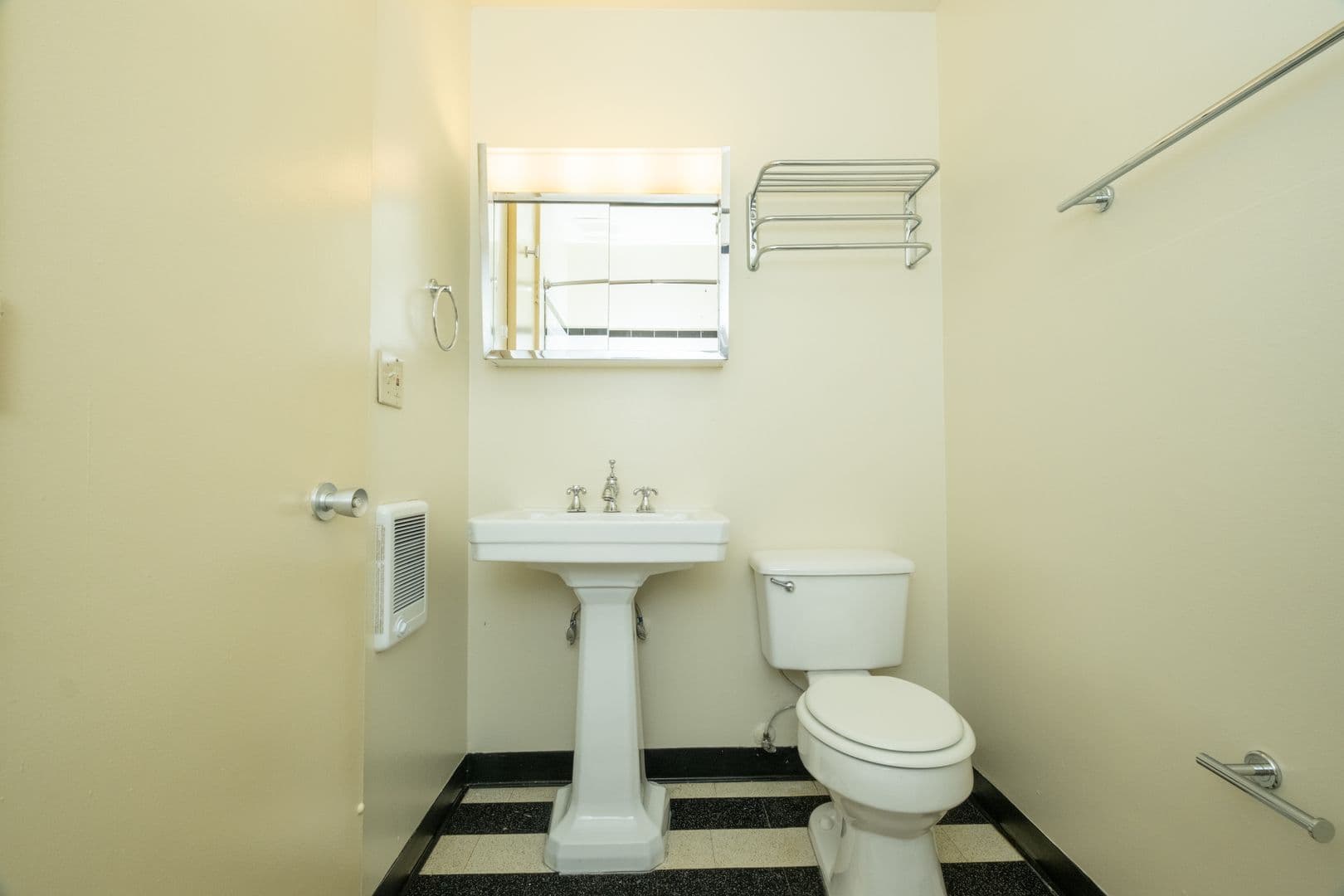 MACLEAY APARTMENTS (MACLP01) 14 of 15