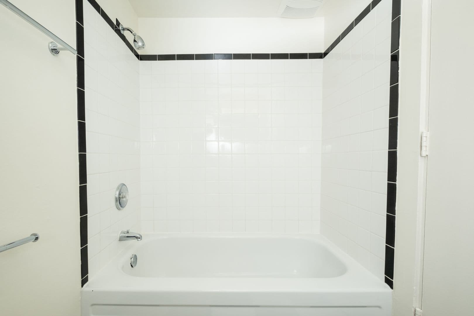 MACLEAY APARTMENTS (MACLP01) 5 of 15