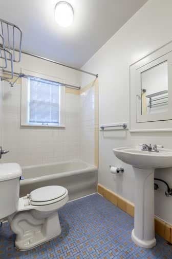 ESTELLE COURT APARTMENTS (MCM10) 9 of 12
