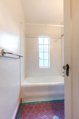 JEANNE MANOR APARTMENTS (JEAN01) 5 of 15