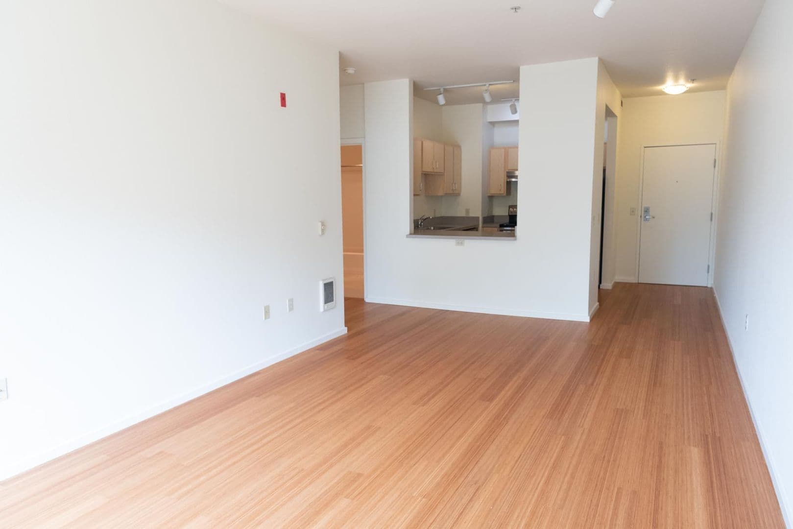 OVERTON PARK APARTMENTS (HASM01) 3 of 18