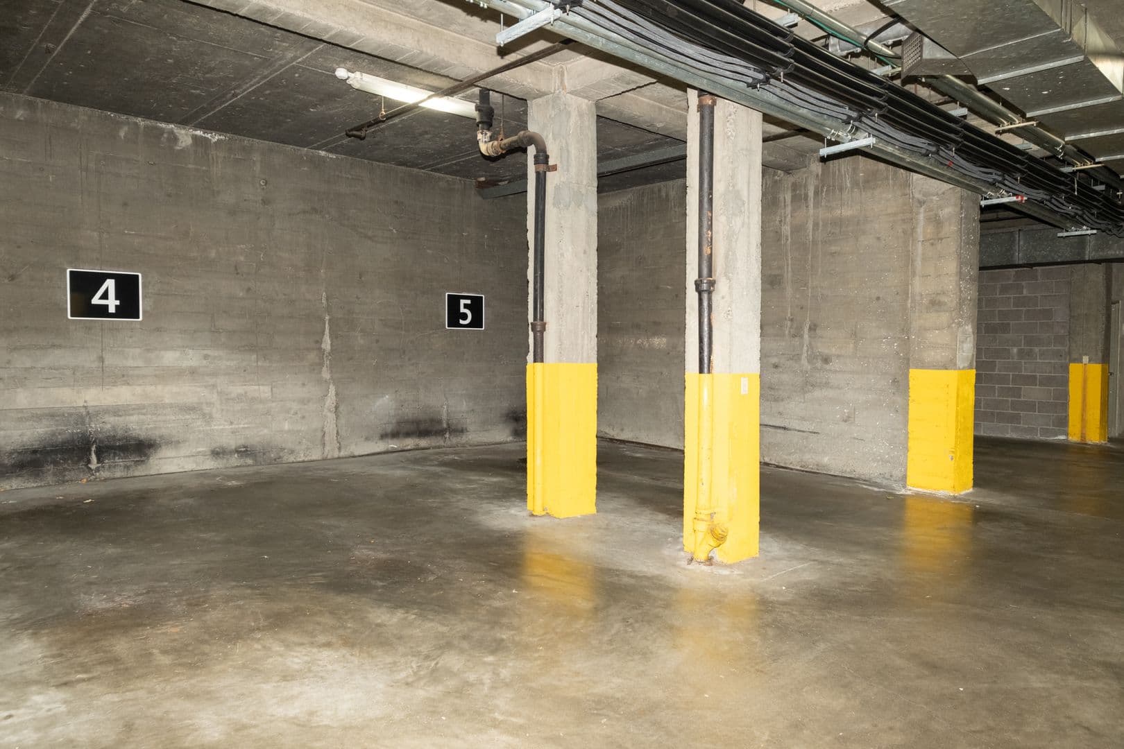 ROSE PLAZA APARTMENTS (RISI01) 16 of 28