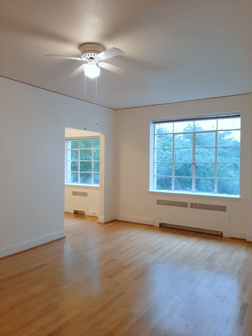 REGENT APARTMENTS (REG01) 7 of 16