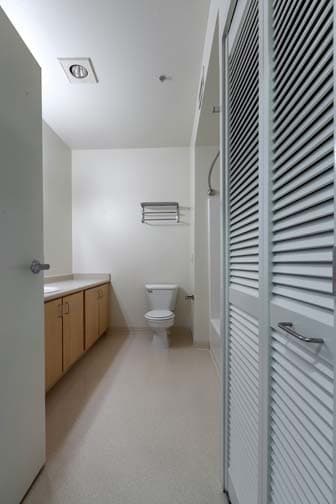 OVERTON PARK APARTMENTS (HASM01) 9 of 11