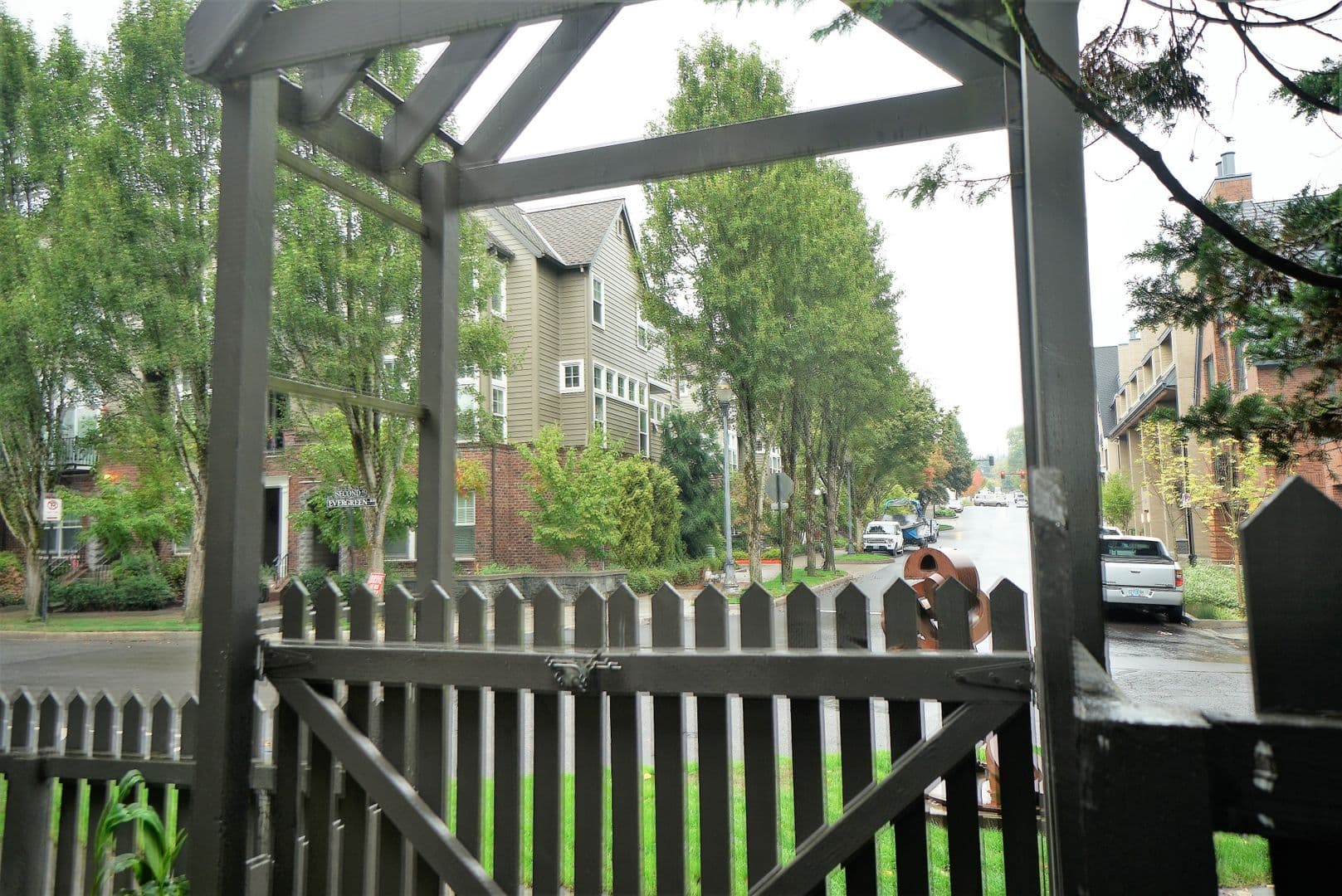 UPTOWN AT LAKE OSWEGO (UPTLO) 10 of 18