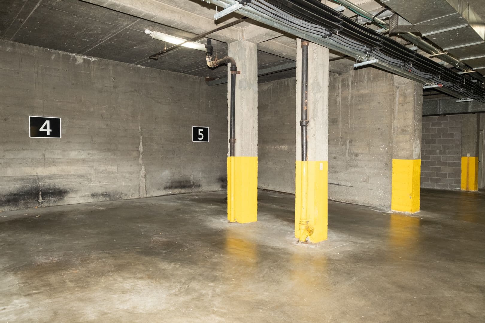 ROSE PLAZA APARTMENTS (RISI01) 26 of 26
