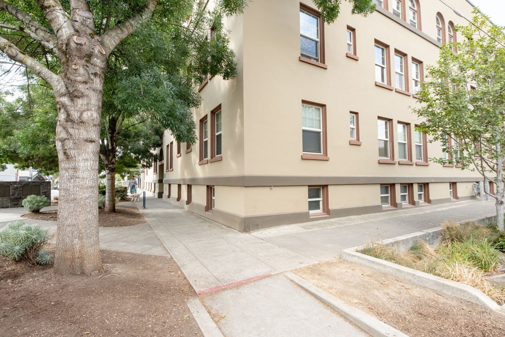 MOUNT TABOR APARTMENTS (MOUN01) 8 of 9