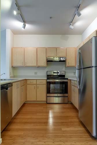 OVERTON PARK APARTMENTS (HASM01) 6 of 8