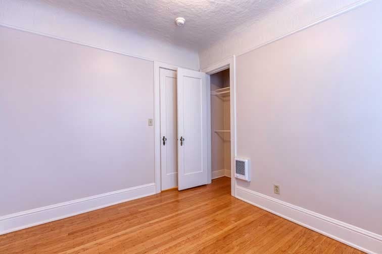 ESTELLE COURT APARTMENTS (MCM10) 6 of 11