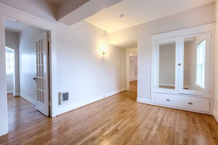 TRINITY PLACE APARTMENTS (MCM01) 6 of 17