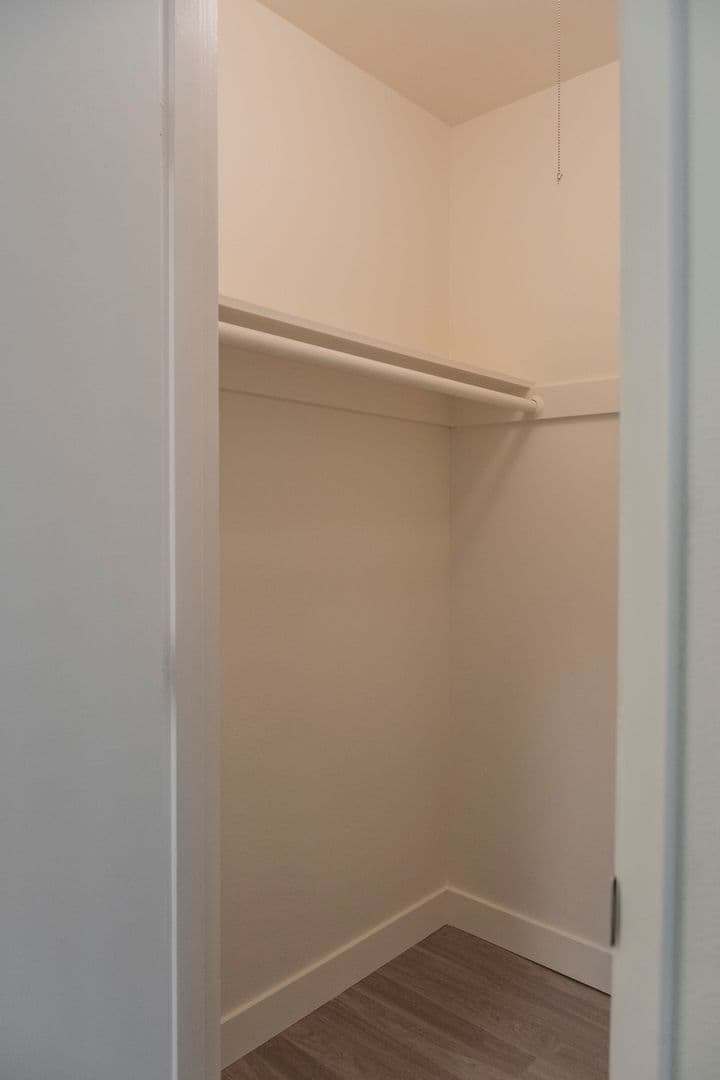 CROWN ROYAL APARTMENTS (CROW01) 16 of 22