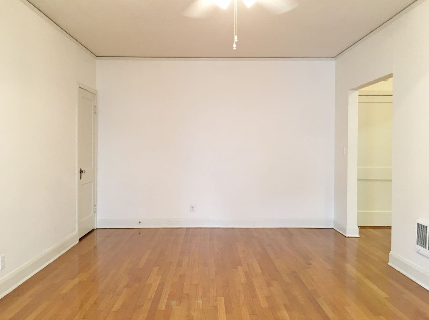 REGENT APARTMENTS (REG01) 8 of 20