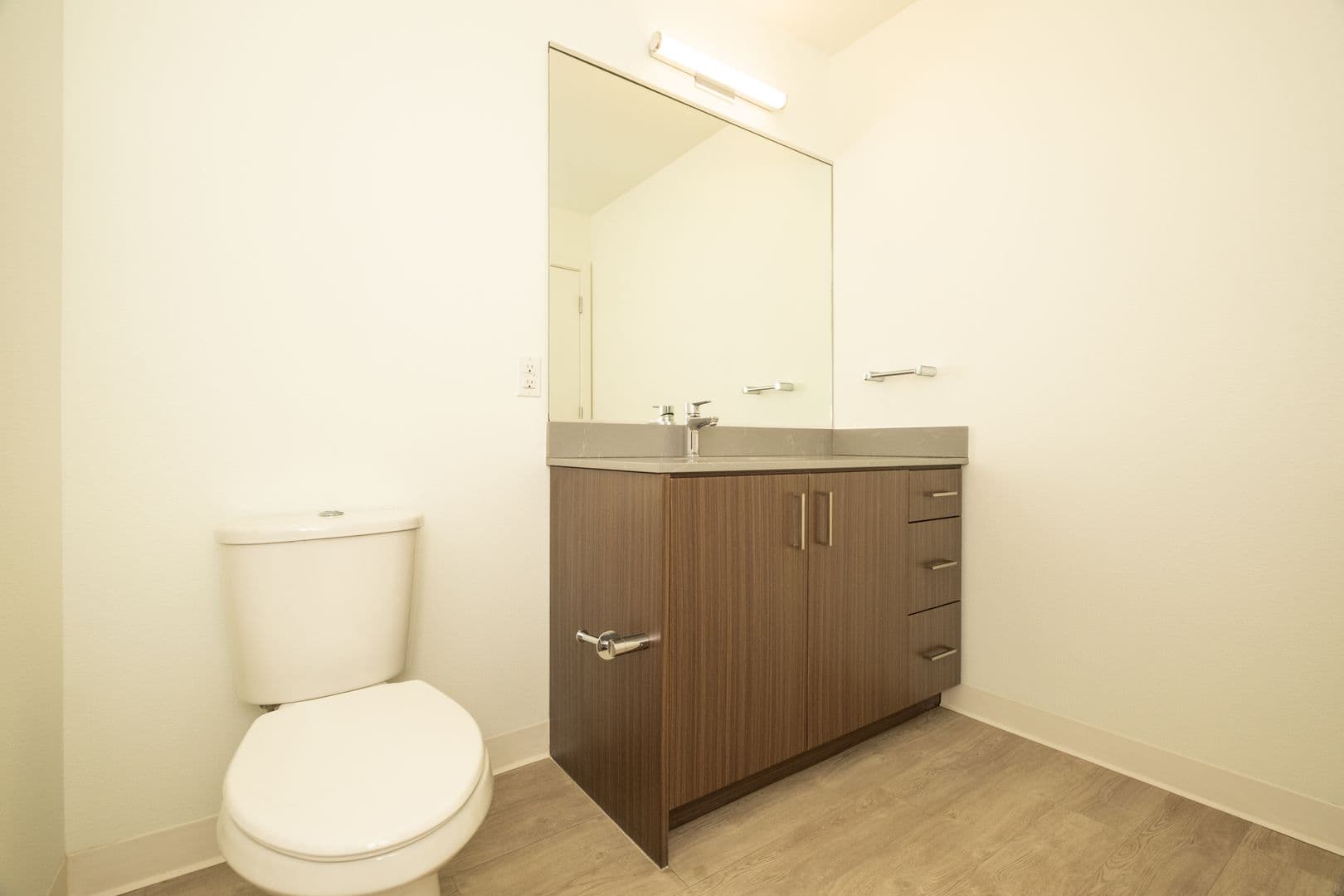 HOMEROOM APARTMENTS (HOME01) 21 of 26