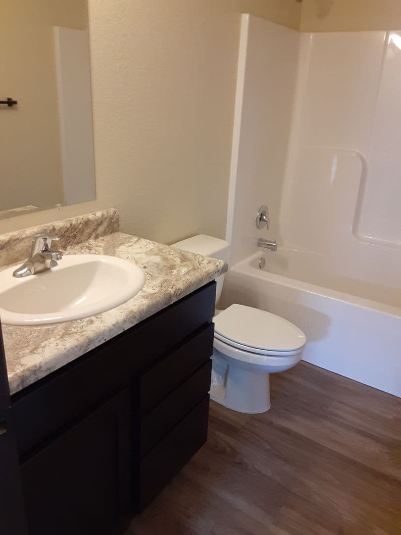 Modern Comfort: Discover Our 2-Bedroom 1-Bath Apartment Gem 23 of 26
