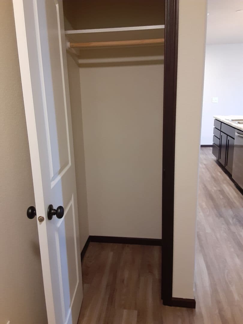 Modern Comfort: Discover Our 2-Bedroom 1-Bath Apartment Gem 5 of 20