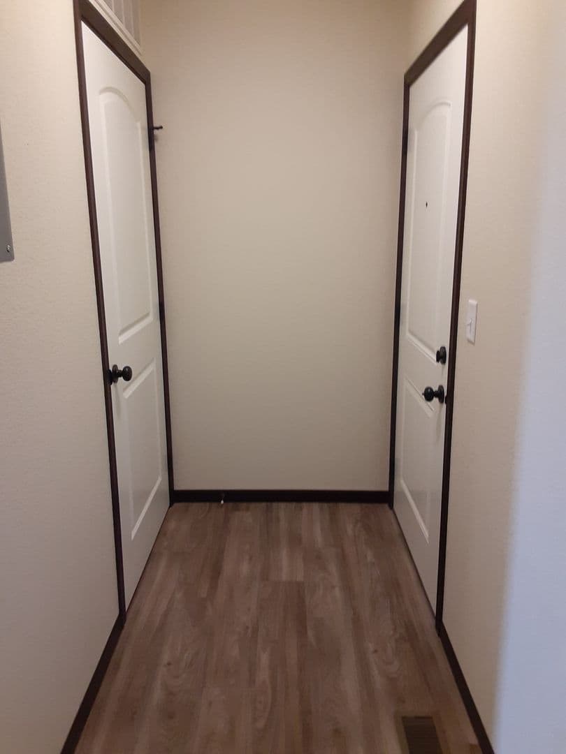 Modern Comfort: Discover Our 2-Bedroom 1-Bath Apartment Gem 8 of 26