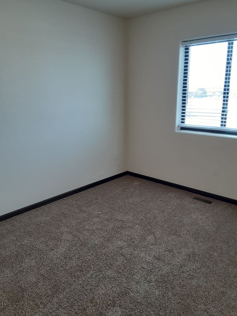 Modern Comfort: Discover Our 2-Bedroom 1-Bath Apartment Gem 3 of 23