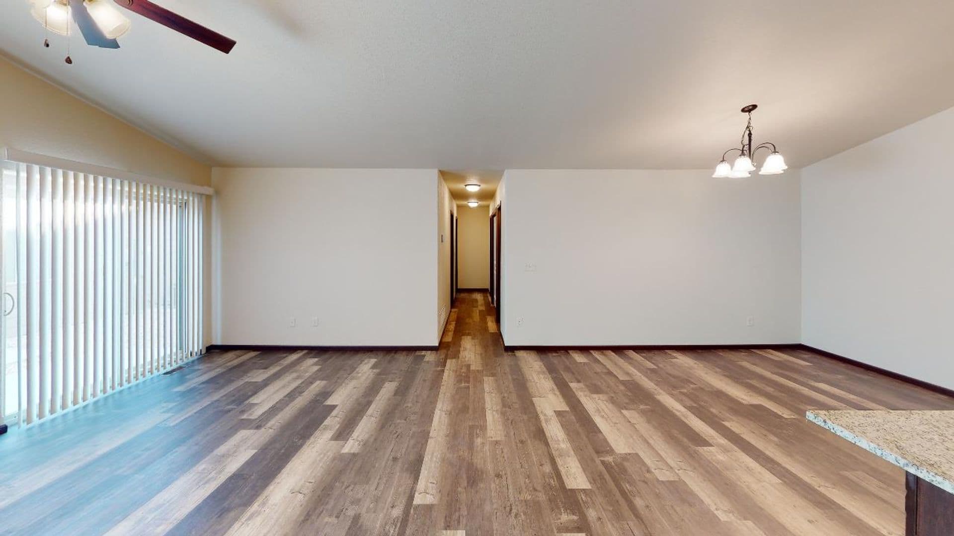 Foxborough Townhomes - 551 Westwind 5 of 11