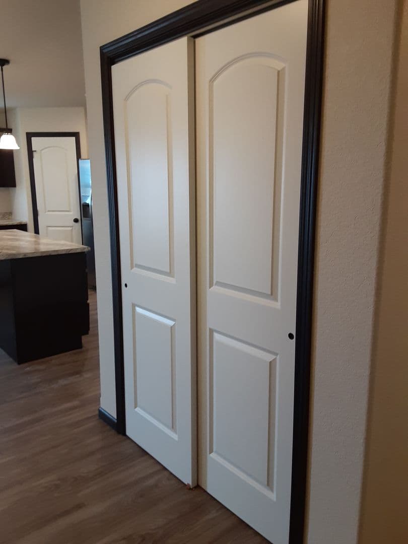 Modern Comfort: Discover Our 2-Bedroom 1-Bath Apartment Gem 12 of 26
