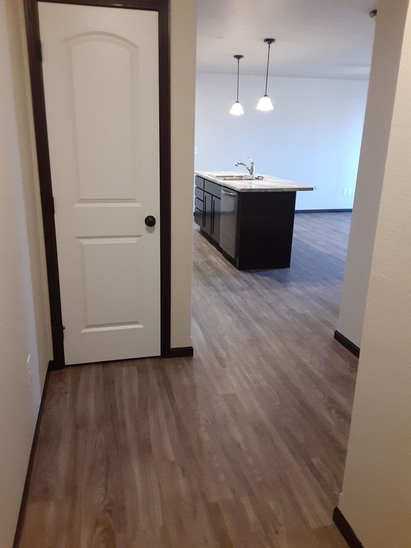 Modern Comfort: Discover Our 2-Bedroom 1-Bath Apartment Gem 3 of 20