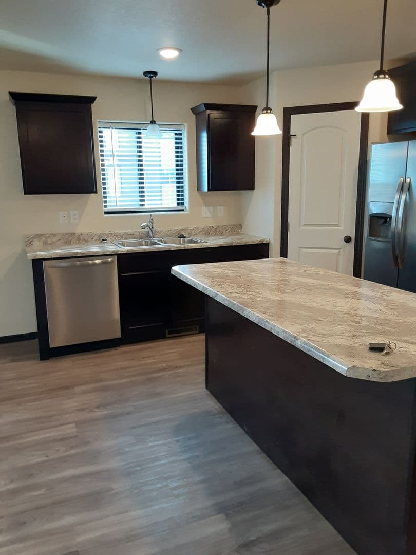 Modern Comfort: Discover Our 2-Bedroom 1-Bath Apartment Gem 17 of 26