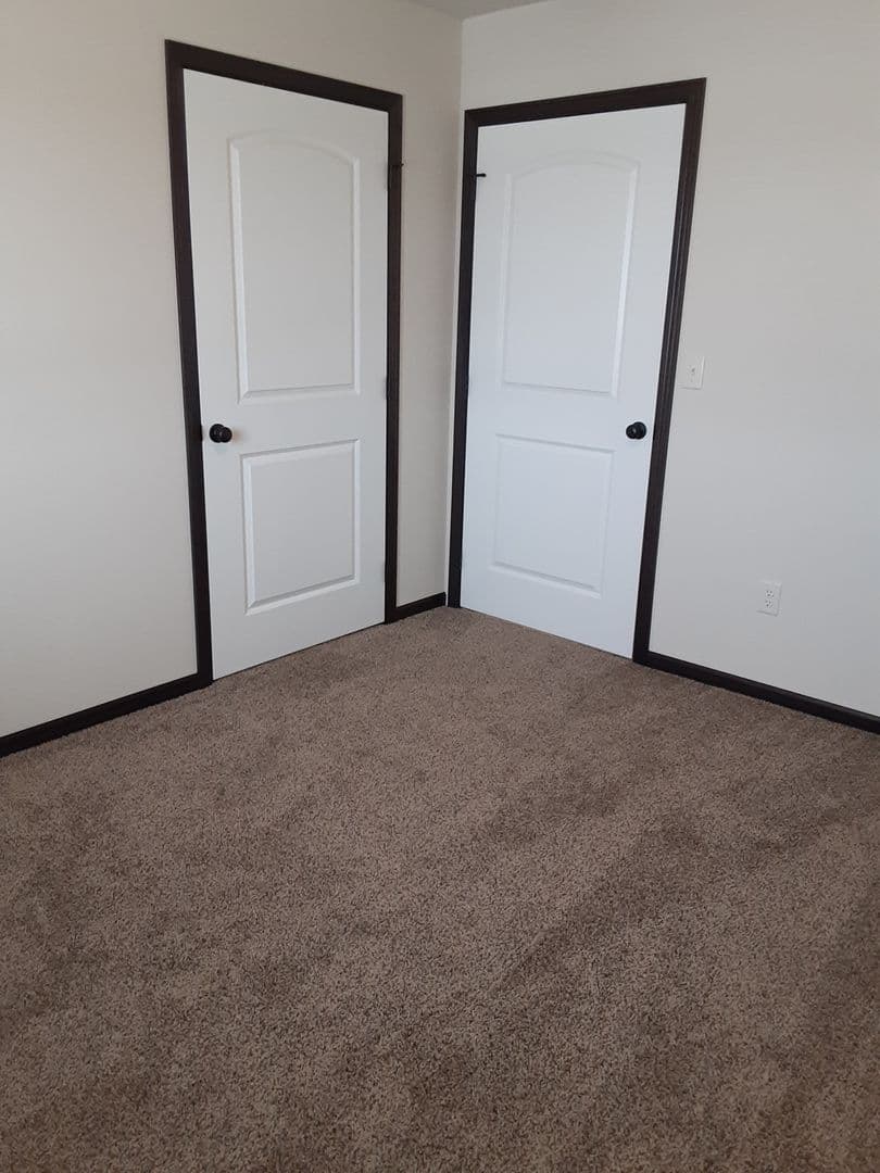 Modern Comfort: Discover Our 2-Bedroom 1-Bath Apartment Gem 2 of 23