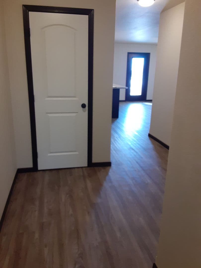 Modern Comfort: Discover Our 2-Bedroom 1-Bath Apartment Gem 5 of 23