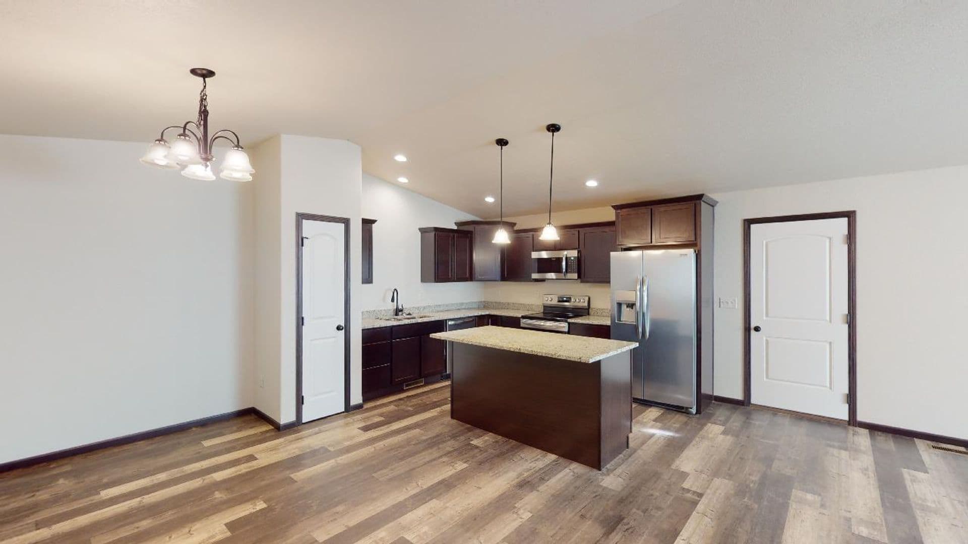 Foxborough Townhomes - 551 Westwind 2 of 11