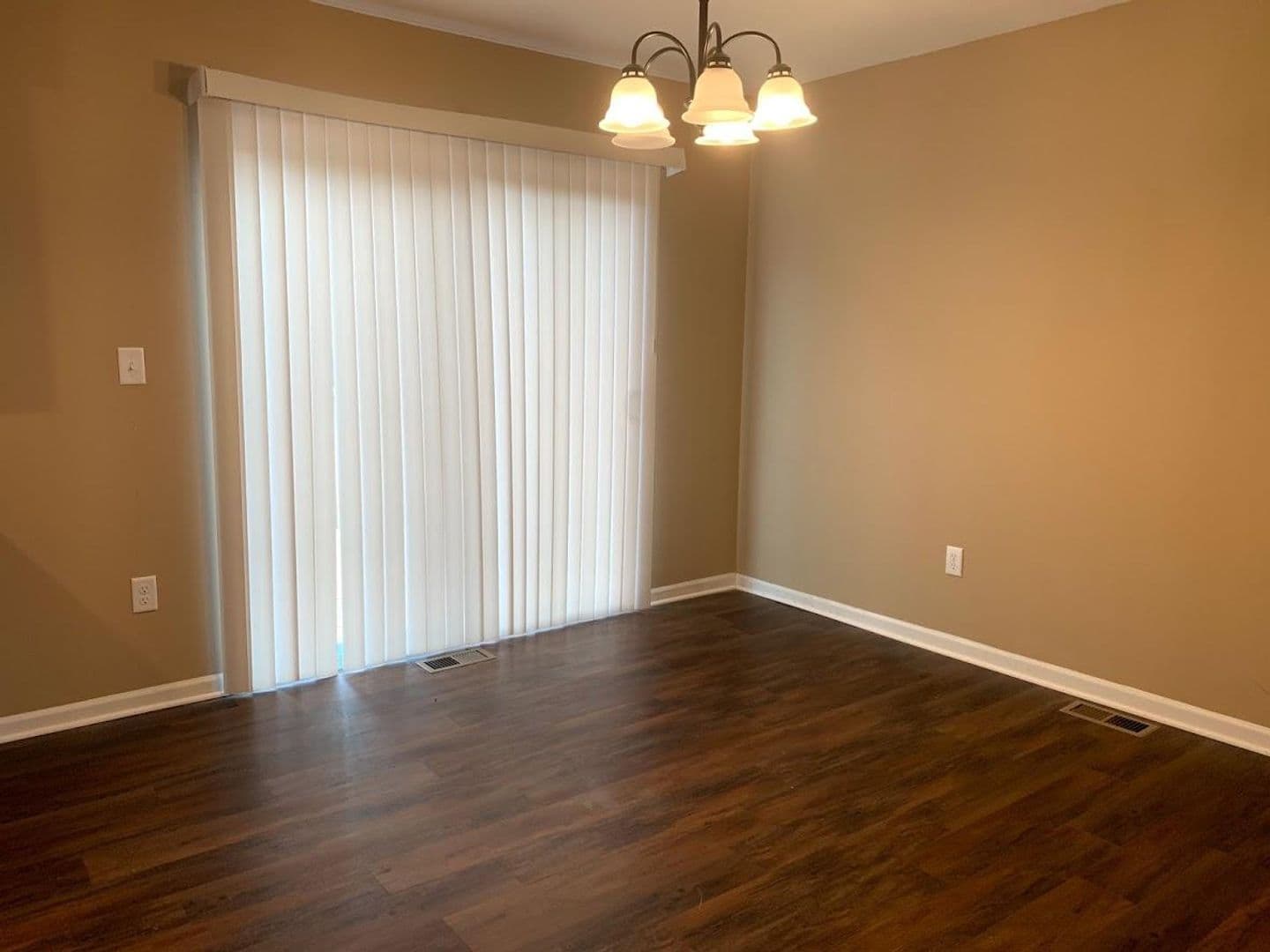 Devling Place Apartments 10 of 41