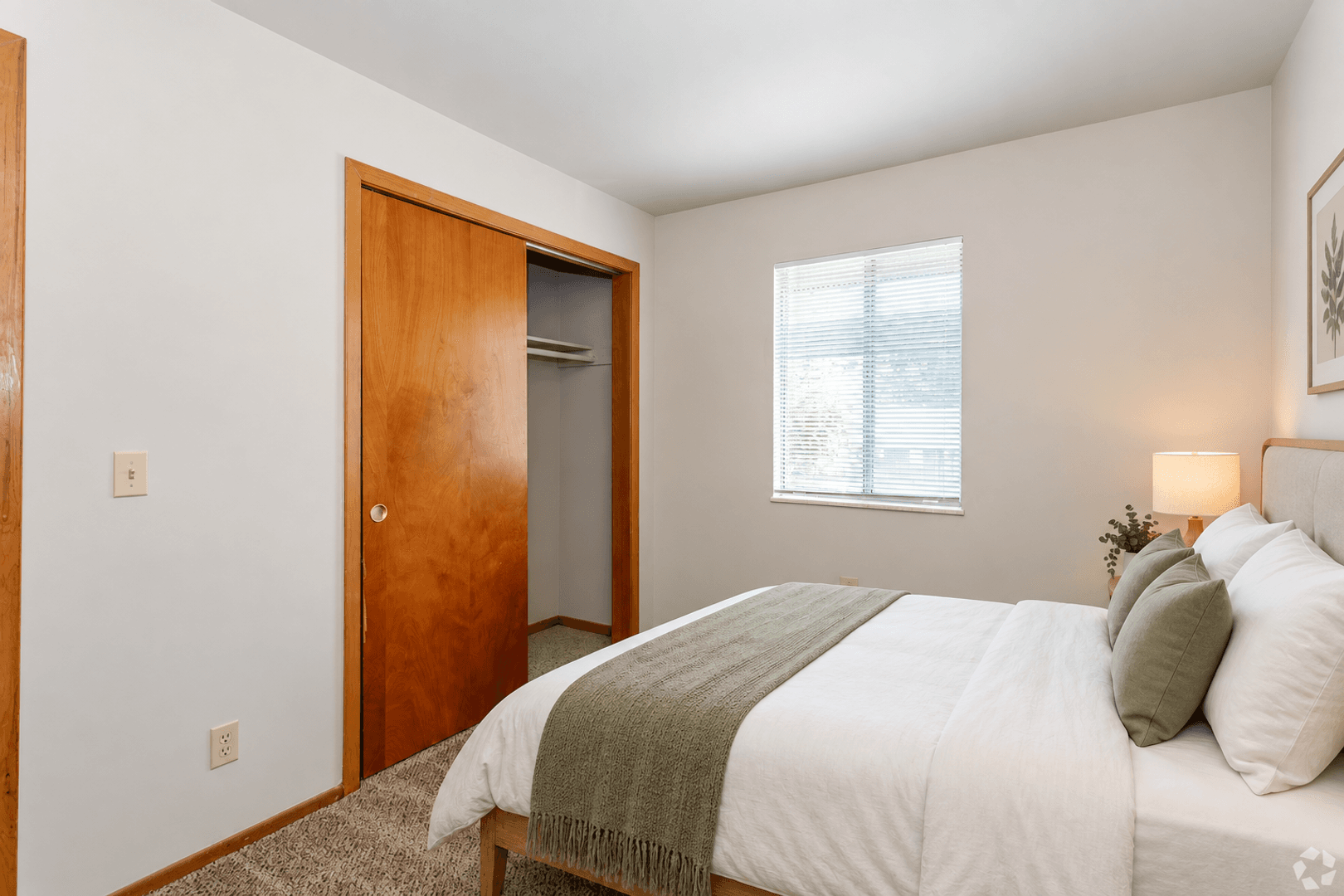 Continental North Apartments 3 of 17