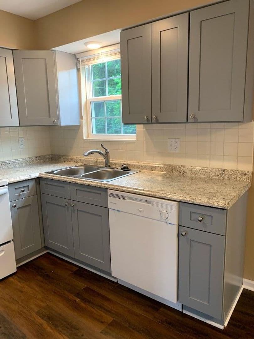 Devling Place Apartments 17 of 41