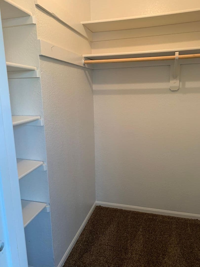 Devling Place Apartments 20 of 35