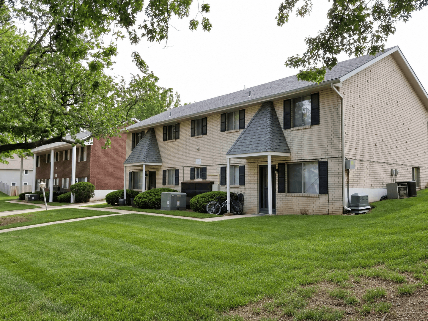 Continental North Apartments 5 of 17