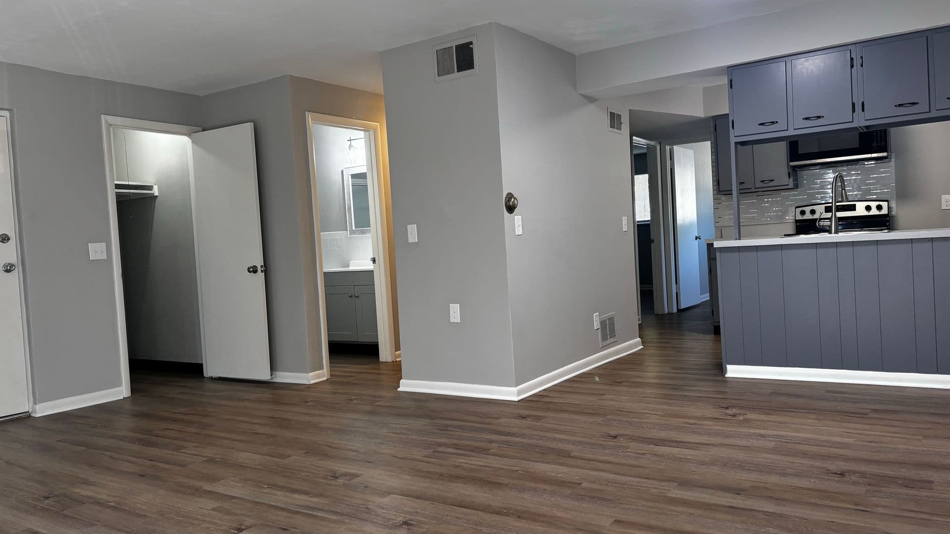 3805 Briar Place 12 of 12