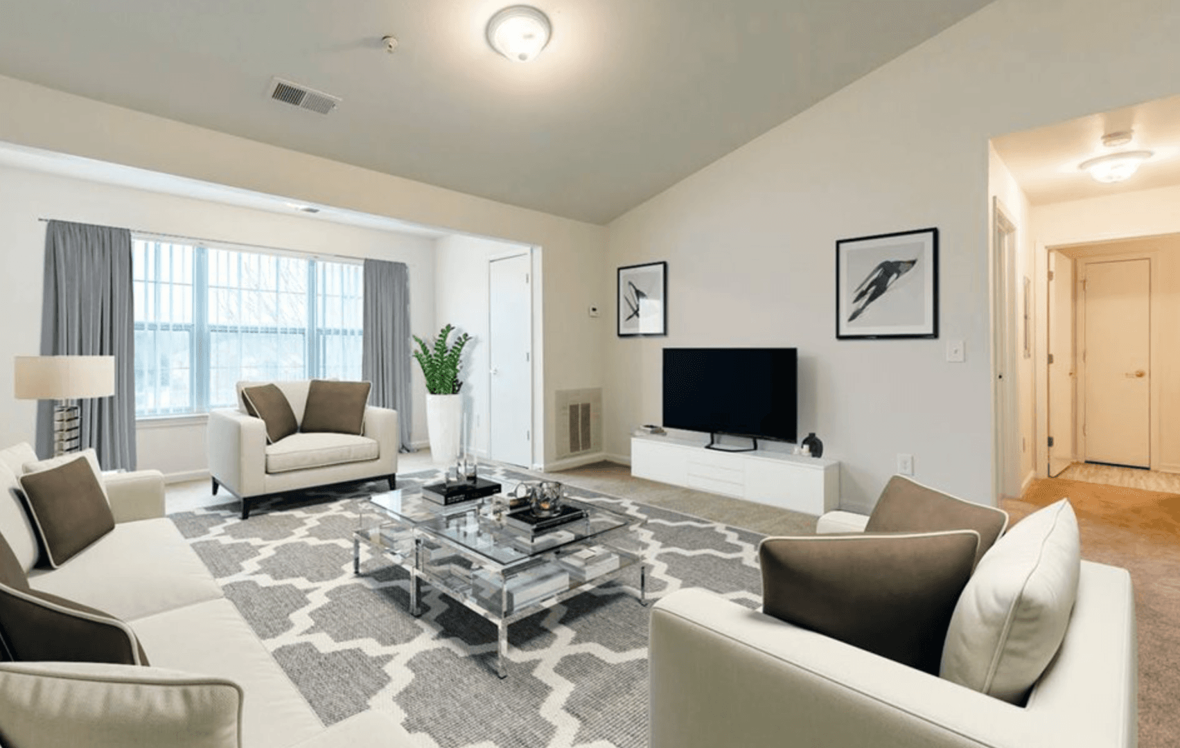 Springfield Crossing Apartments 2 of 6