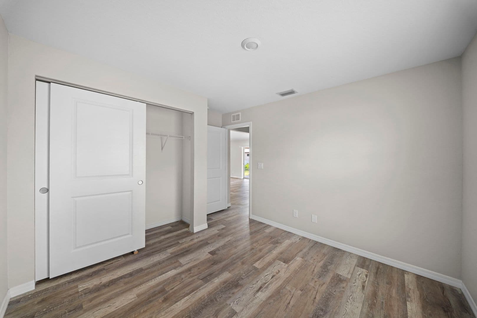 202 NW 25th Pl 18 of 29