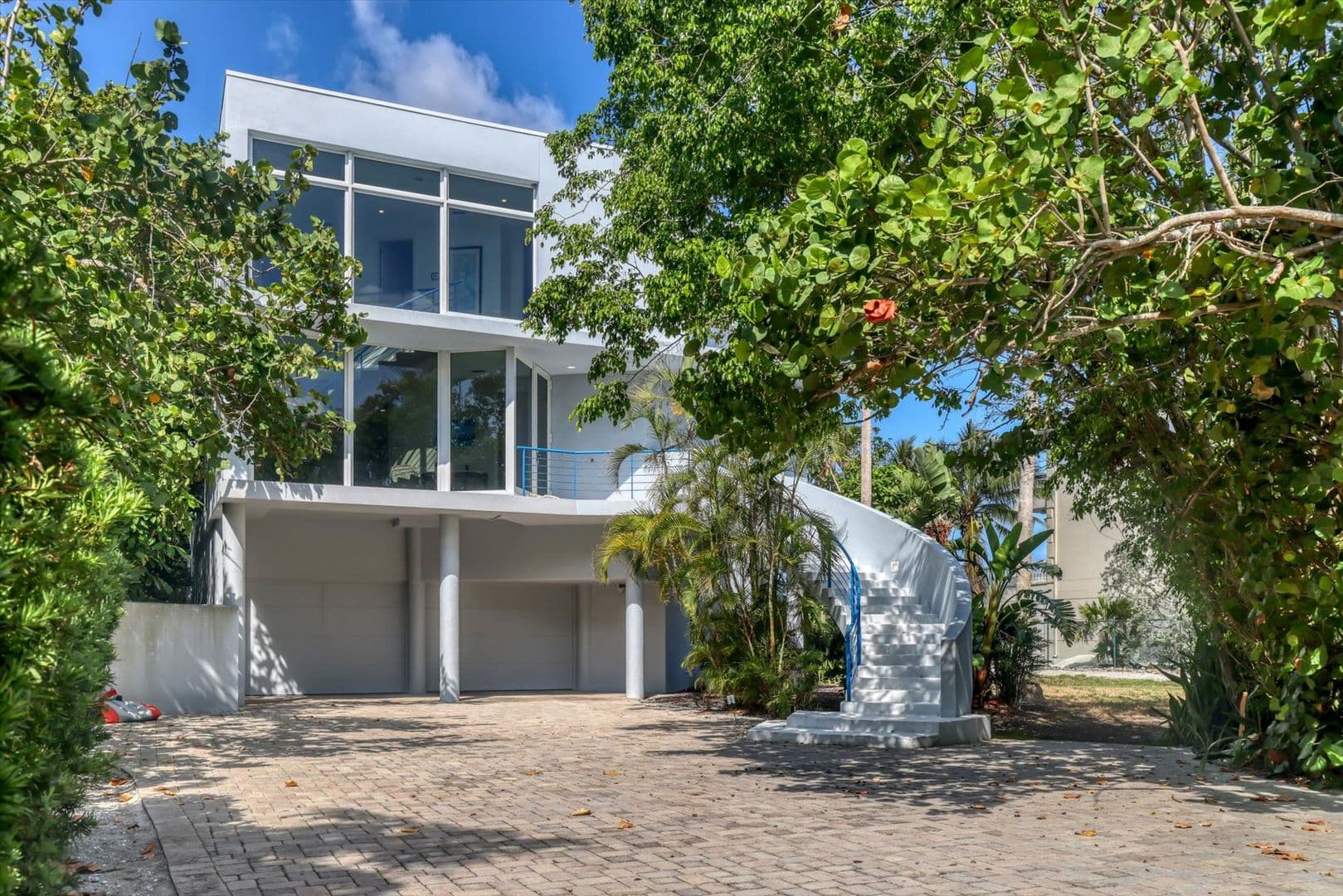 5801 Gulf of Mexico Dr (LO) 6 of 8